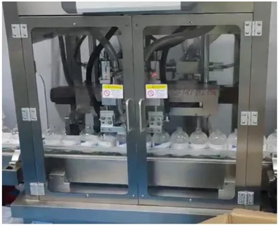 40-50 Bottle/Minute High Speed Double - Head Tracking Cap Filling Machine
